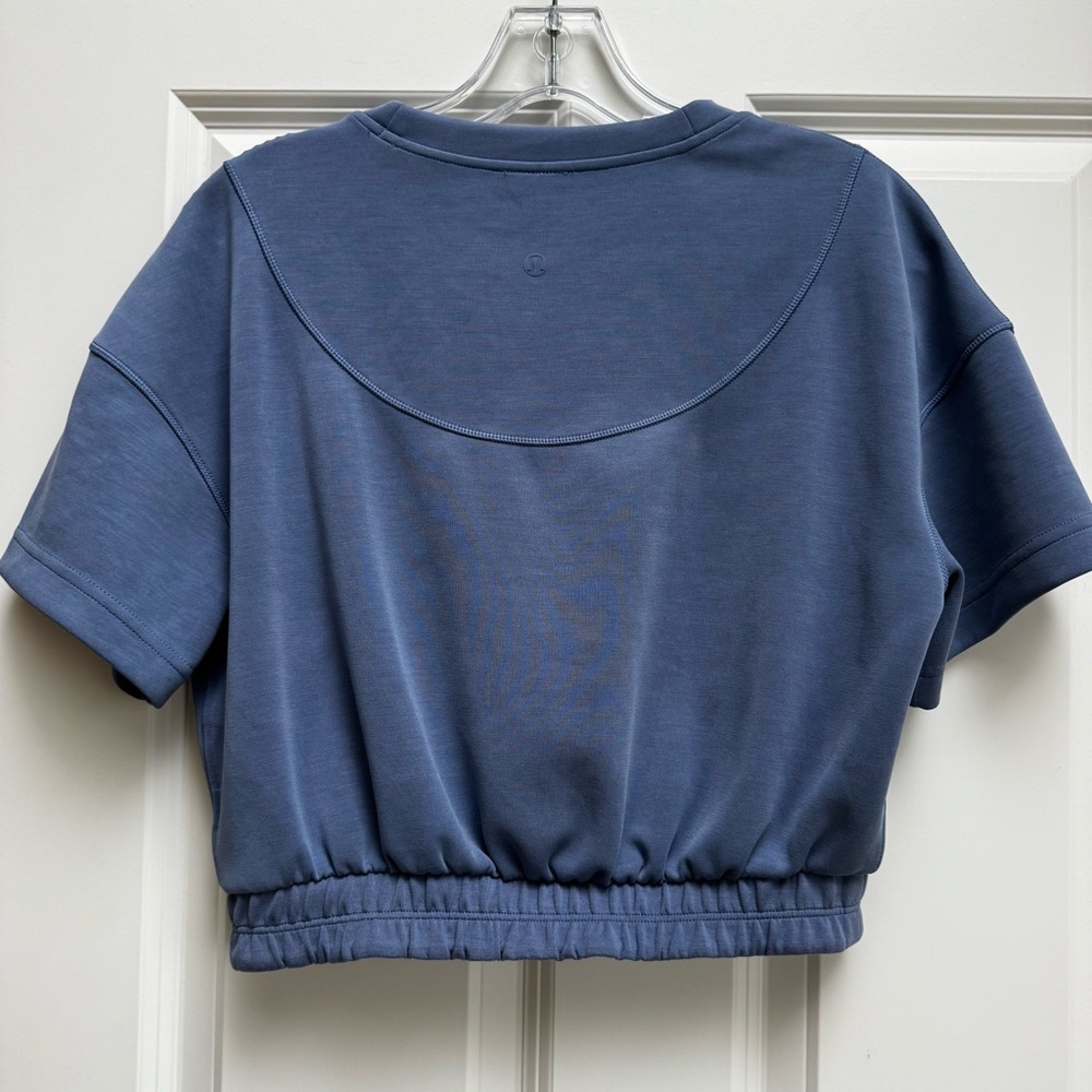 Lululemon Gathered Softstreme Tshirt - Picture 5 of 7